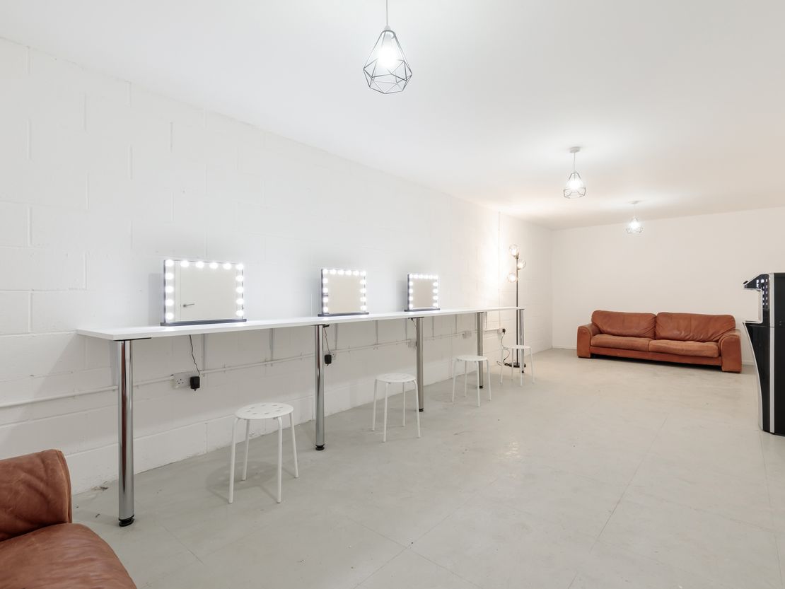 416 Ealing Rd, Wembley HA0 1JQ