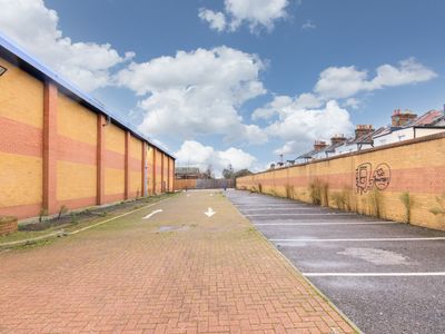 Property Image for 416 Ealing Rd, Wembley HA0 1JQ