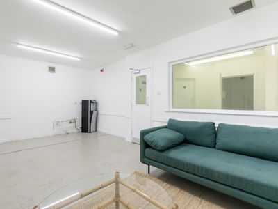 Property Image for 416 Ealing Rd, Wembley HA0 1JQ