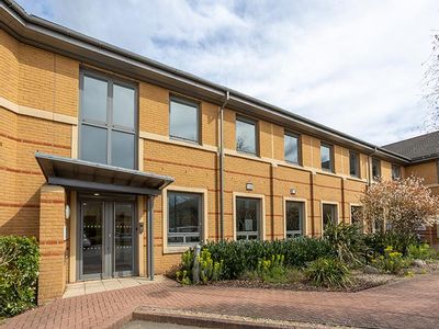 Property Image for 2665 Kings Court, The Crescent, Birmingham, West Midlands, B37 7YE