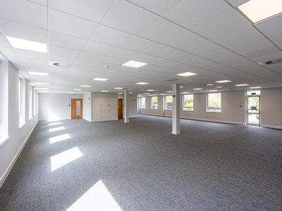 Property Image for 2665 Kings Court, The Crescent, Birmingham, West Midlands, B37 7YE