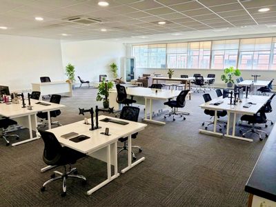Property Image for Showroom Workstation, 15 Paternoster Row, Sheffield, S1 2BX