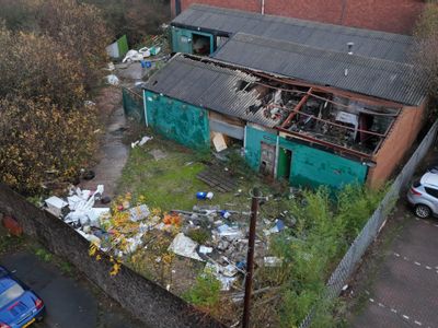 Property Image for 22 Newton Road, Hinckley, Leicestershire, LE10 3DS