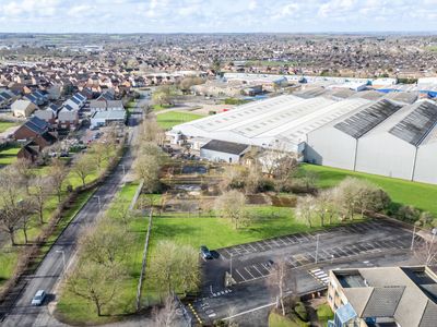 Property Image for Leighton Road, Leighton Buzzard, East Of England, LU7 4QH
