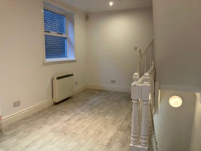 Property Image for 7 Bread Street, Wakefield, Yorkshire, WF1 1PB
