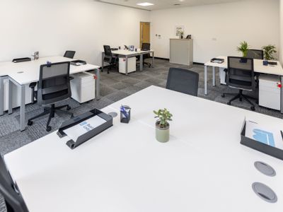 Property Image for Kingsway House, Oaks Place Serviced, Caldwell Road, Widnes, Merseyside, WA8 7GD