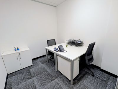 Property Image for Kingsway House, Oaks Place Serviced, Caldwell Road, Widnes, Merseyside, WA8 7GD