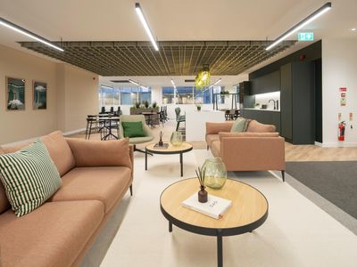 Property Image for 24 Chiswell Street, London, EC1Y 4TY