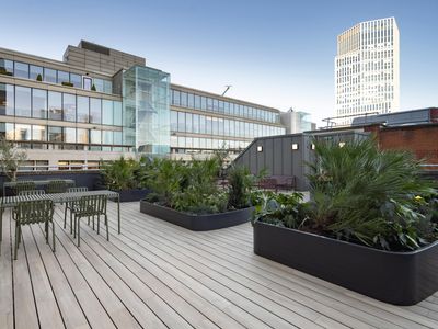 Property Image for 24 Chiswell Street, London, EC1Y 4TY