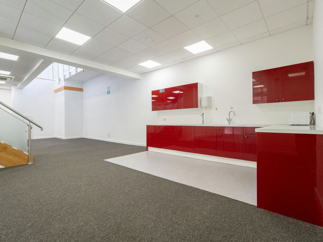 Ground Floor, 96-99 Queens Road, Brighton, BN1 3XE