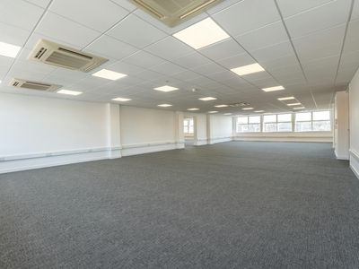 Property Image for Ground Floor, 96-99 Queens Road, Brighton, BN1 3XE