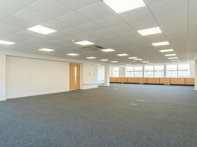 Property Image for Ground Floor, 96-99 Queens Road, Brighton, BN1 3XE