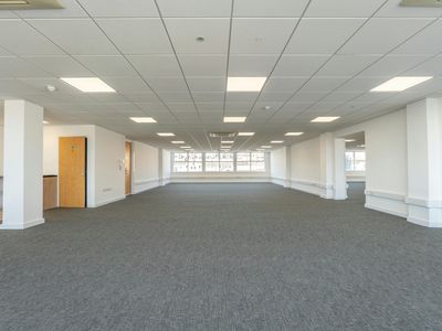 Property Image for Ground Floor, 96-99 Queens Road, Brighton, BN1 3XE