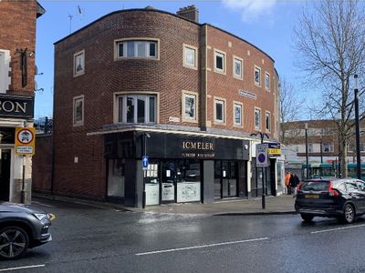 Property Image for 56 Northgate, Wakefield, West Yorkshire, WF1 3AN