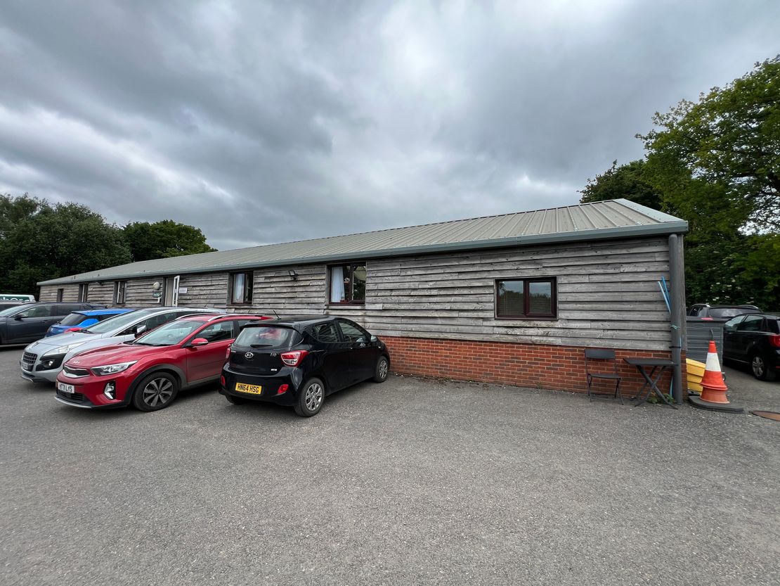 Unit 8 Suite 2, Silkstead Farm, Silkstead Lane, Hursley, Winchester, Hampshire, SO21 2LG