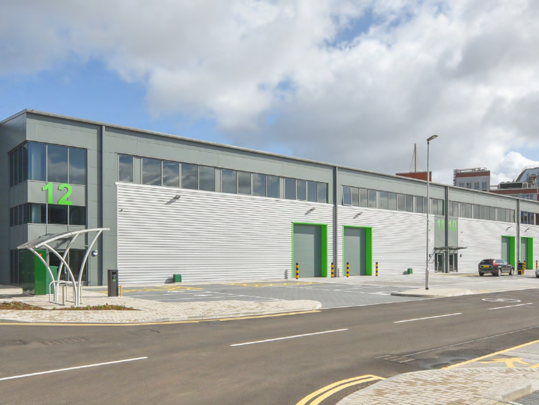 Bridgewater Point, Barton Dock Rd, Stretford, Manchester M32 0YQ