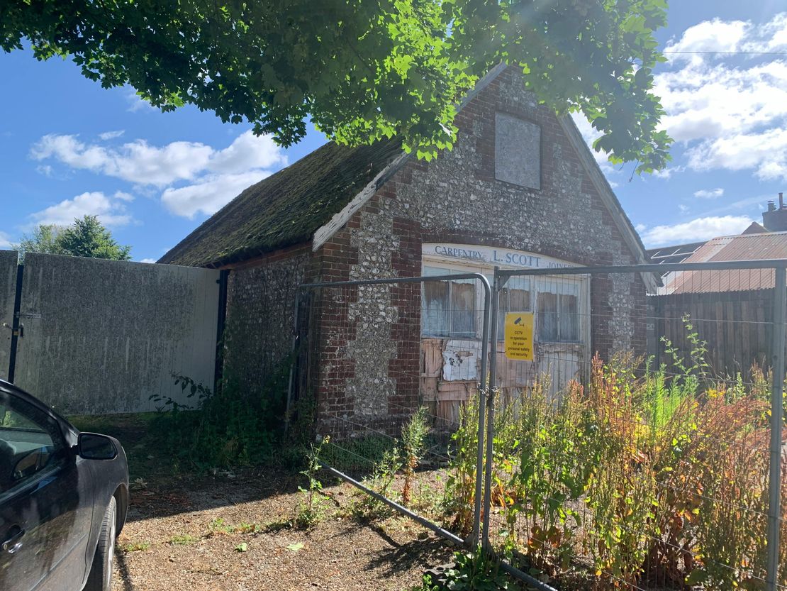 The Old Joinery, Chalton Lane, Clanfield, PO8 0RJ