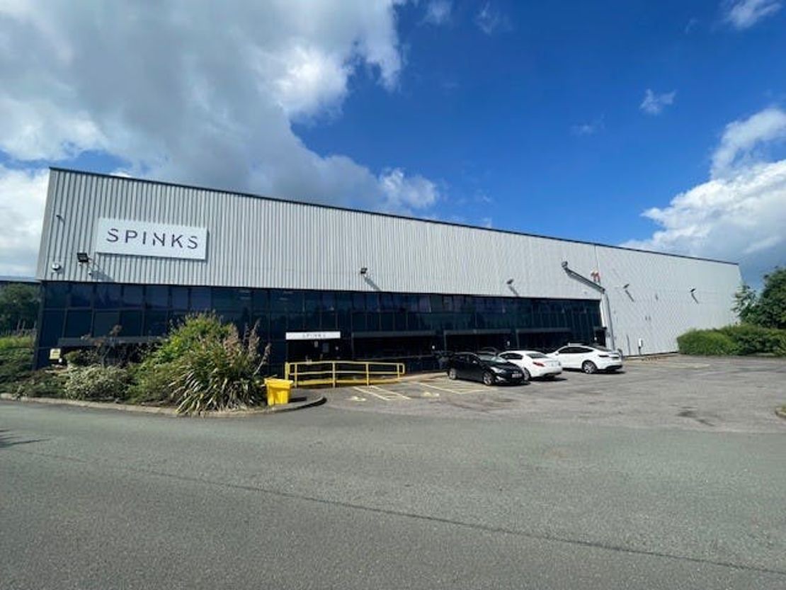 Unit 11, Millshaw Park, Leeds, LS11 0LW