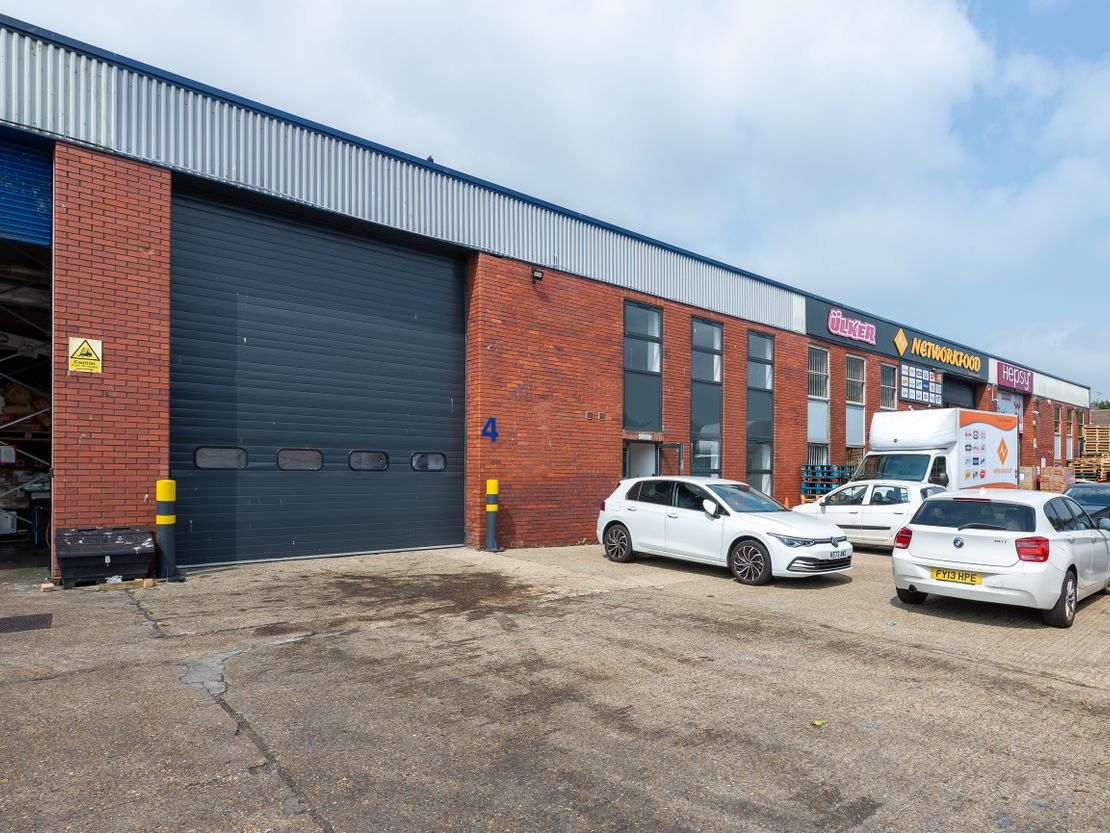Unit A4, 125 Brantwood Road Industrial Estate, Tottenham, London, N17 0DX