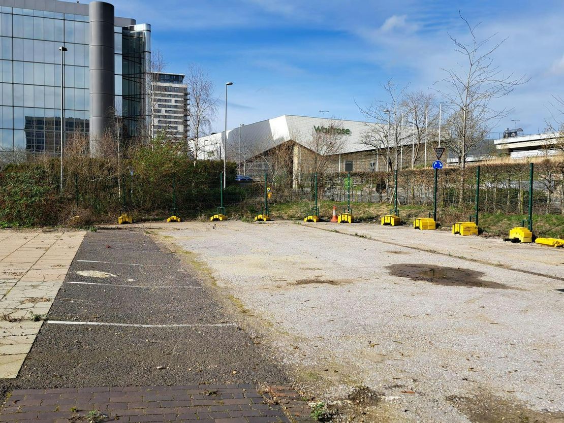 Glasshouse Site, Basing View, Basingstoke, RG22 4HG
