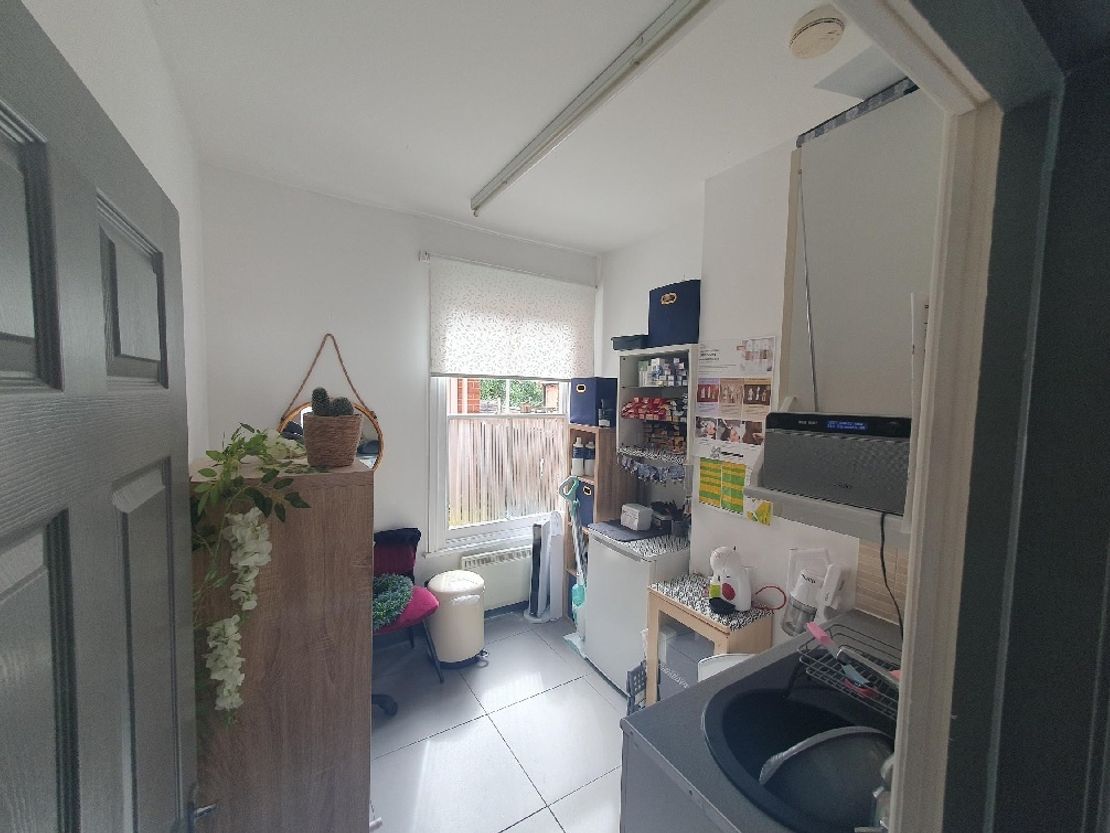 66 Barbourne Road (Retail) /, 2 Brook Street Flats 1 & 2, Worcester, Worcestershire, WR1 1JA