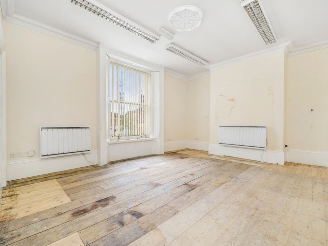 Freiston Lodge | 5 Sleaford Road | Boston | Lincolnshire | PE21 8EH
