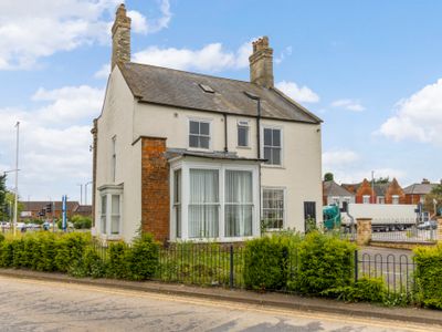 Property Image for Freiston Lodge | 5 Sleaford Road | Boston | Lincolnshire | PE21 8EH