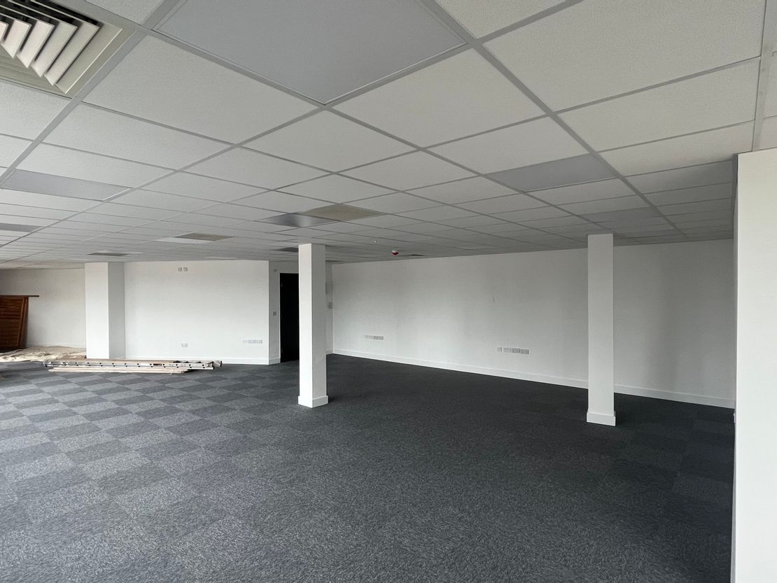 Commercial Unit, Freedom Quay, Railway Street, Hull, East Yorkshire, HU1 2BE