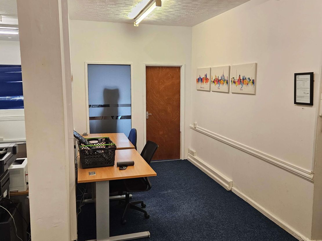 Suite 7 Hadleigh Business Centre, 351 London Road, Hadleigh, Essex, SS7 2BT