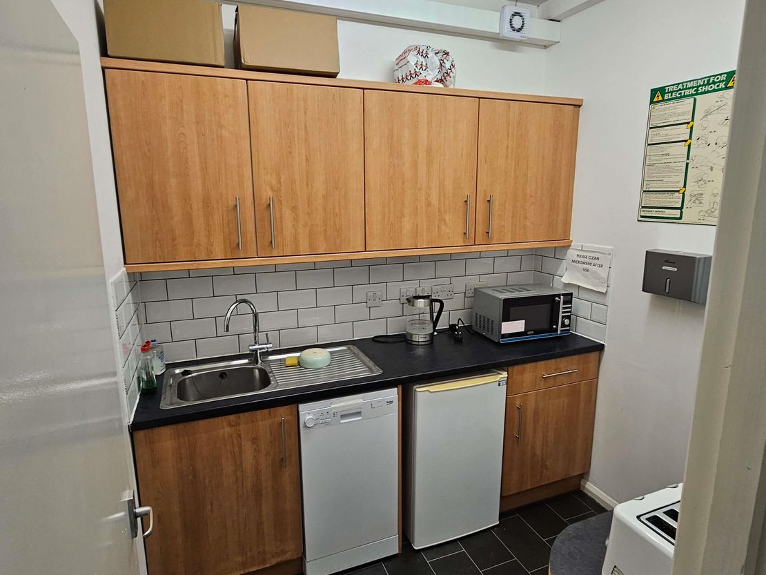 Suite 7 Hadleigh Business Centre, 351 London Road, Hadleigh, Essex, SS7 2BT