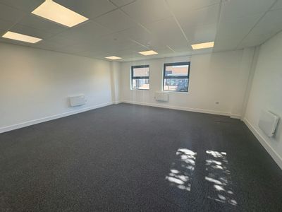 Property Image for Unit K1, Gildersome Spur, Leeds, LS27 7JZ