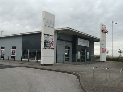 Property Image for Unit A, St Andrews Quay Retail Park, Clive Sullivan Way, Hull, East Yorkshire, HU3 4SA