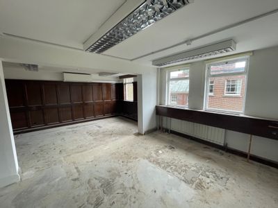Property Image for 63 High Street, Lewes, East Sussex, BN7 1XQ