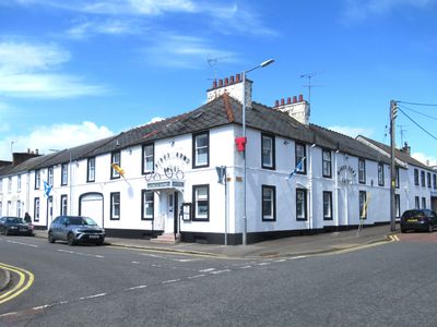Property Image for Kings Arms Hotel, 31-33 St. Andrew Street, Castle Douglas, Dumfries and Galloway, DG7 1EL