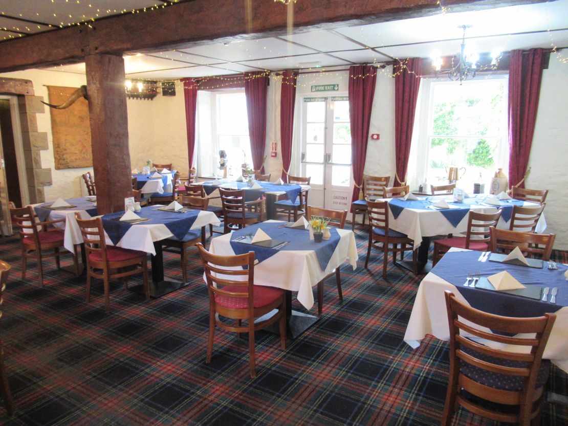 Kings Arms Hotel, 31-33 St. Andrew Street, Castle Douglas, Dumfries and Galloway, DG7 1EL