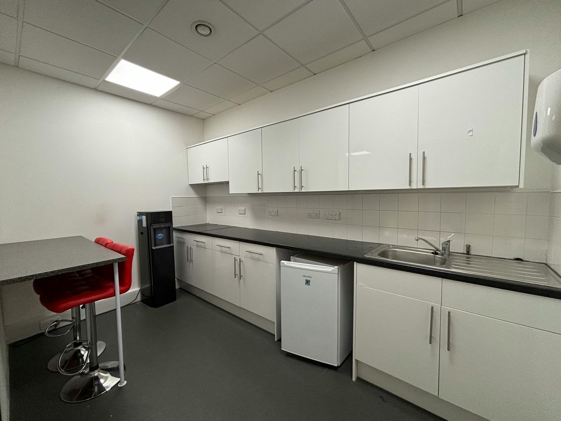 South Office, Unit 2, Harbour Gate Business Park, Southampton Road, Portsmouth, PO6 4BQ