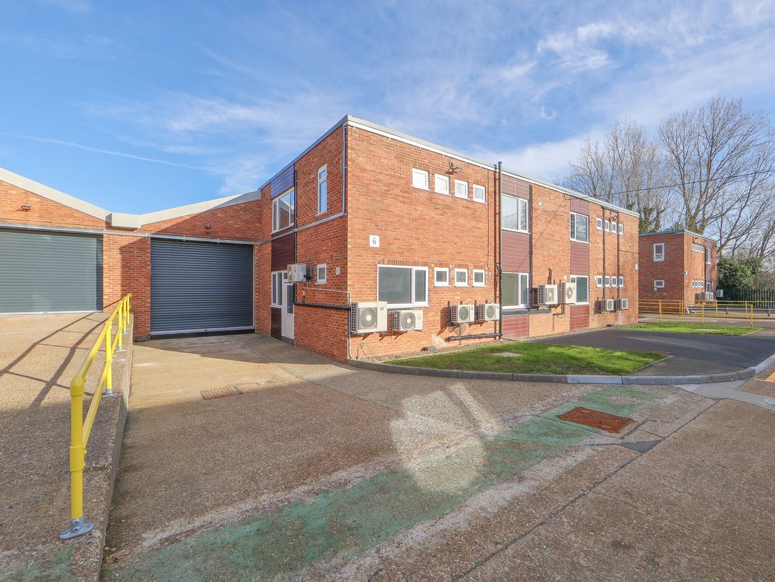 6 Mace Lane Industrial Estate, Mace Lane, Ashford, Kent, TN24 8PE