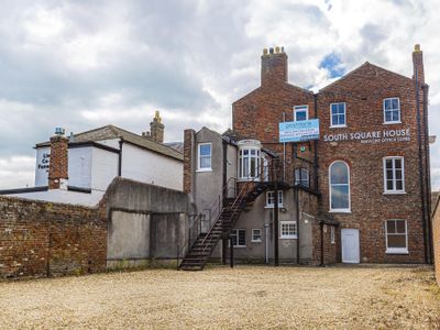 Property Image for South Square House | 4 South Square | Boston | Lincolnshire | PE21 6JU