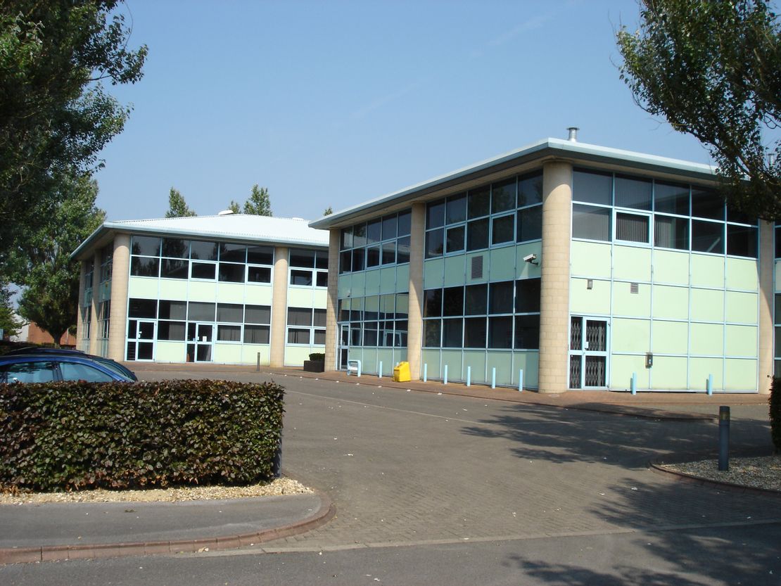 1B Votec Centre, Hambridge Lane, Newbury, West Berkshire, RG14 5TN