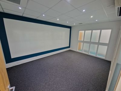 Property Image for 1B Votec Centre, Hambridge Lane, Newbury, West Berkshire, RG14 5TN