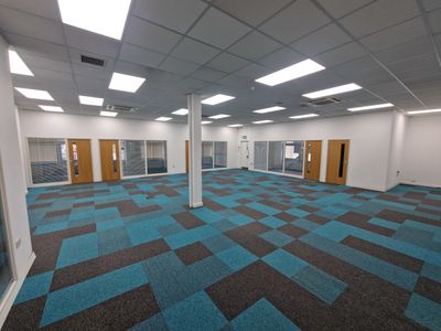 Property Image for 1B Votec Centre, Hambridge Lane, Newbury, West Berkshire, RG14 5TN