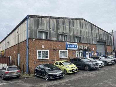 Property Image for Unit C & H Kelvin Industrial Estate, Long Drive, Greenford, Greater London, UB6 8GB