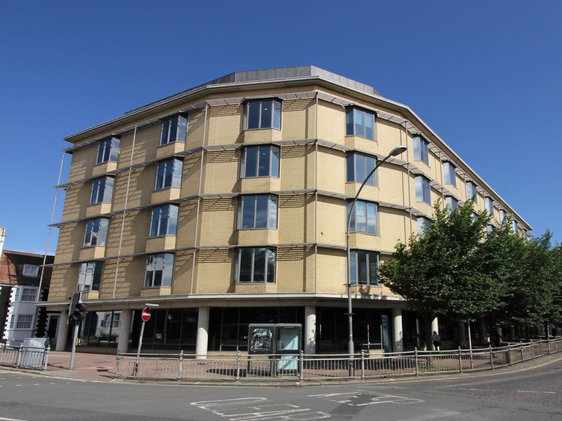 One Gloucester Place, Brighton, East Sussex, BN1 4AA
