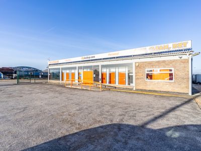 Property Image for Former Vehicle Showroom | Boardsides | Boston | Lincolnshire | PE21 7NY