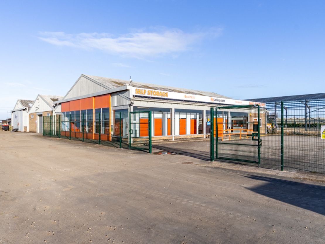 Former Vehicle Showroom | Boardsides | Boston | Lincolnshire | PE21 7NY