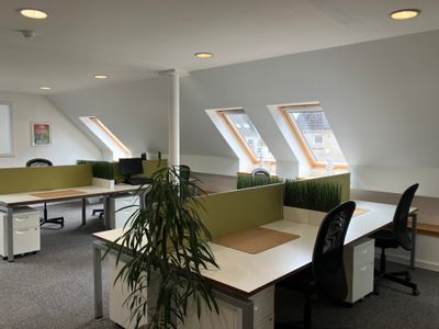 Property Image for Second Floor, 112 Commercial Street, Leith, Edinburgh, EH6 6NF