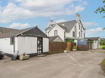 Property Image for Loch Shiel Hotel, Acharacle, Argyll and Bute, PH36 4JL