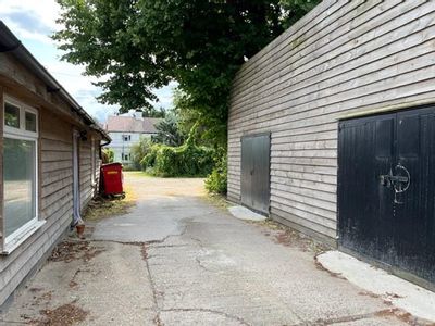 Property Image for Barn 2 Crouchmans Court, Poynters Lane, Great Wakering, Essex, SS3 9TS