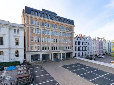 Property Image for Wellington Gate, Church Road, Tunbridge Wells, Kent, TN1 1HT