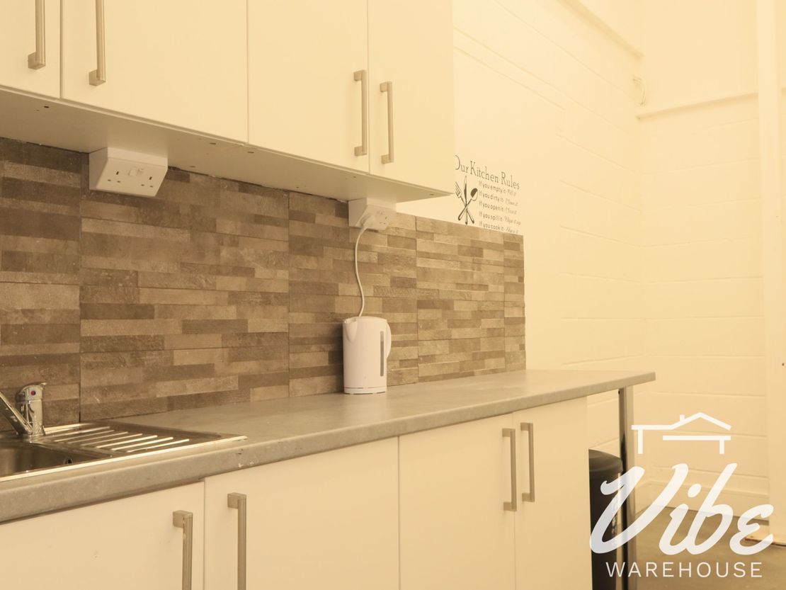 26 Grosvenor Way, London E5 9UQ